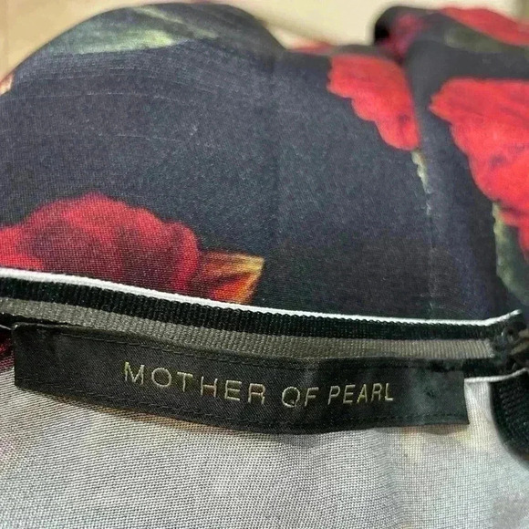 MOTHER OF PEARL Curtis Silk Floral Romper size 6 - Picture 4 of 7